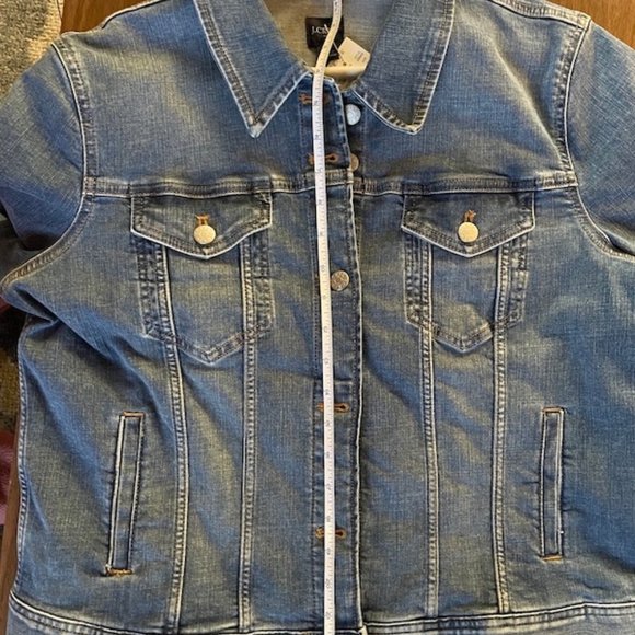 NWT - J. Crew Classic Denim Jacket - Picture 3 of 9
